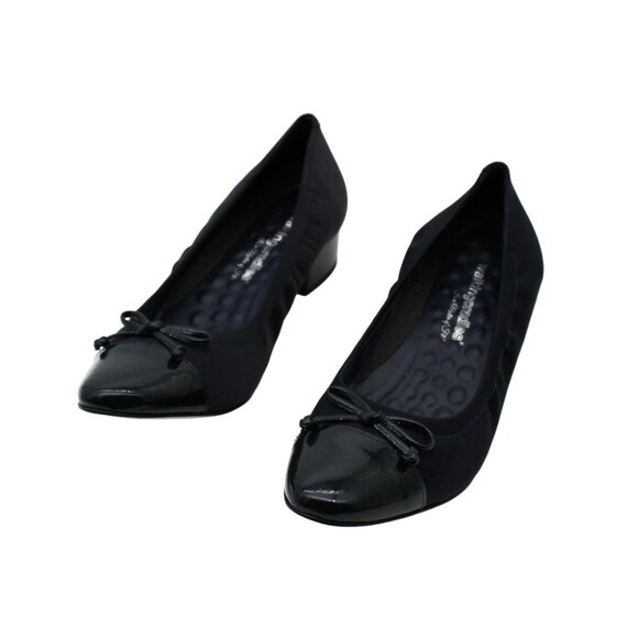 Walking Cradles Hollis Flats - Picture 2 of 7